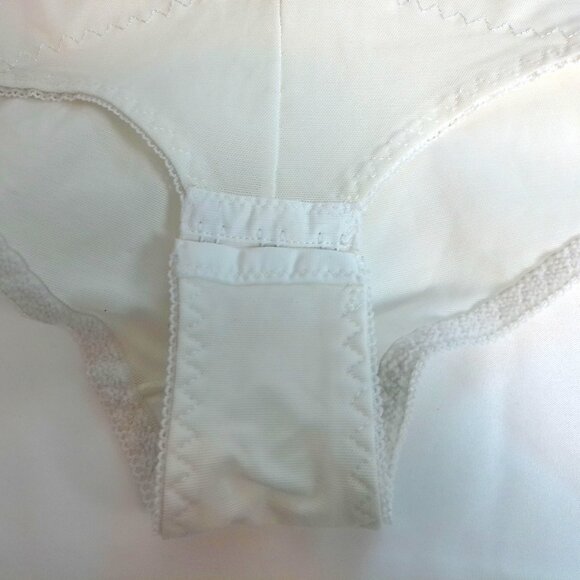 Vintage 1960s Girdle size 34 by Another Youthful Creation lingerie shape wear - Picture 4 of 6